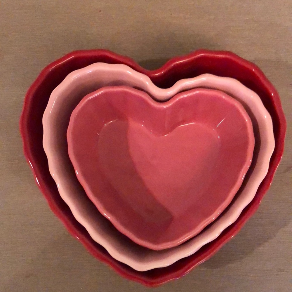 Chantal heart nesting baking dishes